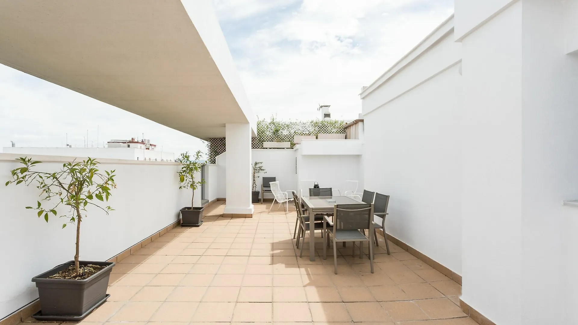 Wallada Centro Córdoba 0*,  España